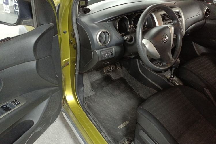 Used Nissan Livina 2013 Jinrui 1.6XL CVT Comfort Edition Driver Seat