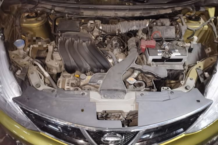 Used Nissan Livina 2013 Jinrui 1.6XL CVT Comfort Edition Engine Bay