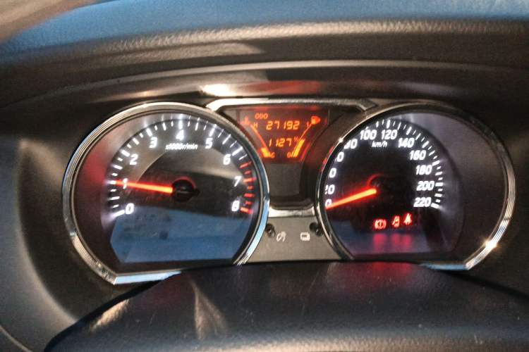 Used Nissan Livina 2013 JINRUI 1.6XV Manual Luxury Edition Instrument Cluster