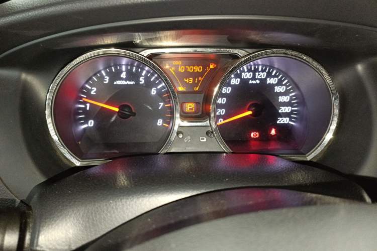 Used Nissan Livina 2013 Jinrui 1.6XL CVT Comfort Edition Instrument Cluster