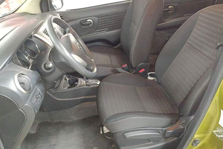 Used Nissan Livina 2013 Jinrui 1.6XL CVT Comfort Edition Left Front Seat