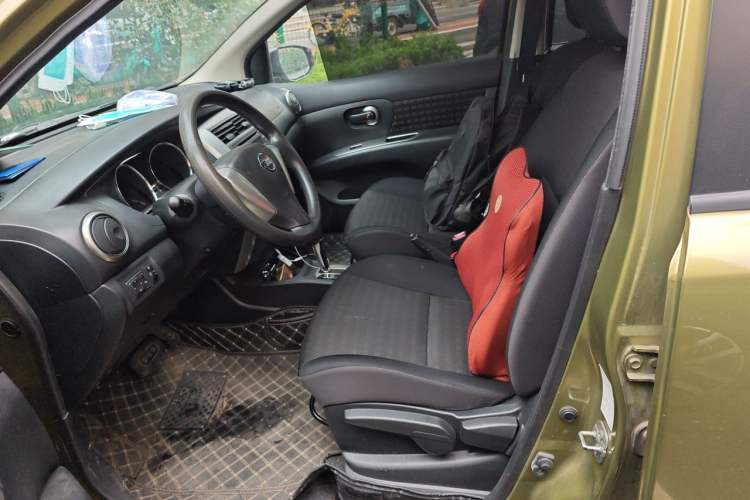 Used Nissan Livina 2013 JINRUI 1.6XV CVT Luxury Edition Left Front Seat