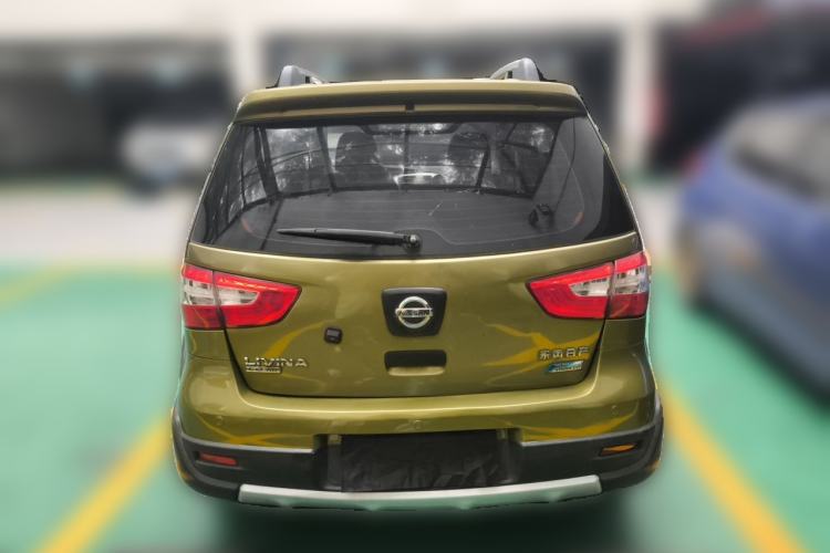 Used Nissan Livina 2013 JINRUI 1.6XV CVT Luxury Edition Rear