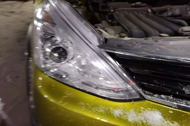 Used Nissan Livina 2013 Jinrui 1.6XL CVT Comfort Edition Right Front Headlight