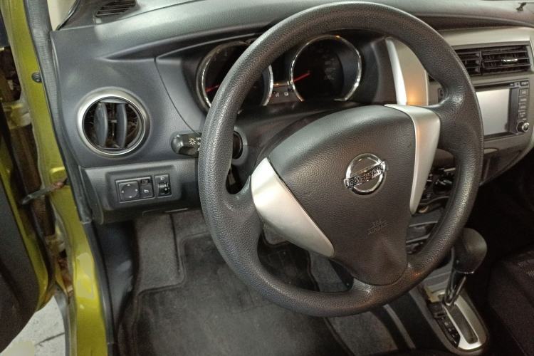 Used Nissan Livina 2013 Jinrui 1.6XL CVT Comfort Edition Steering Wheel