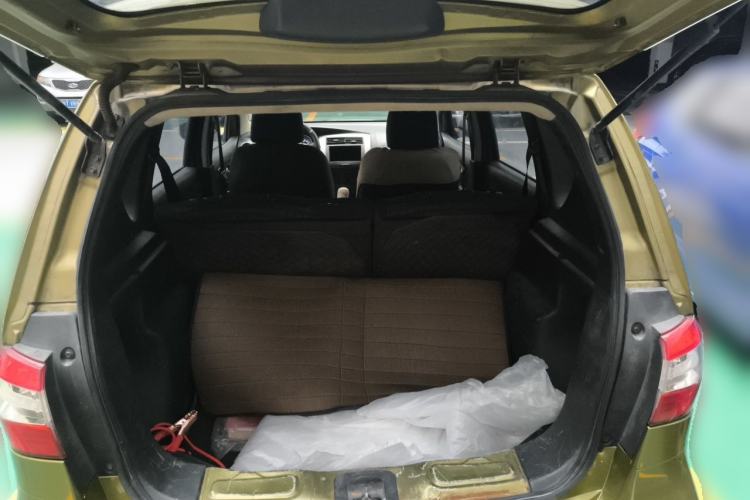 Used Nissan Livina 2013 JINRUI 1.6XV CVT Luxury Edition Trunk
