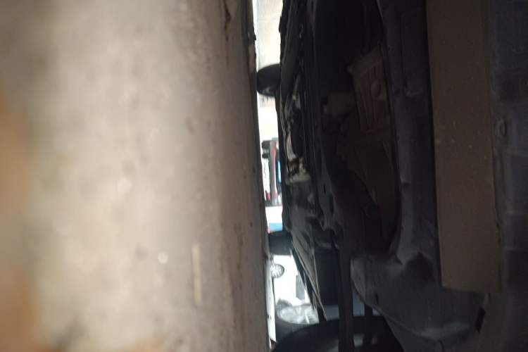 Used Nissan Livina 2013 Jingrui 1.6XL Manual Comfort Edition Chassis Front