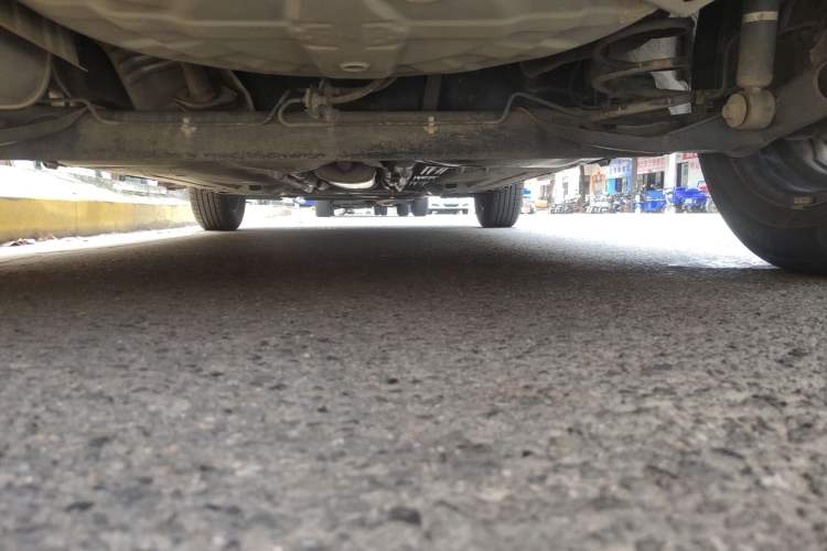 Used Nissan Livina 2013 1.6XE Manual Comfort Edition Chassis Rear