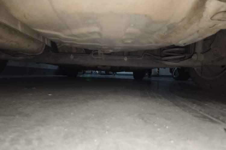 Used Nissan Livina 2013 1.6XE Manual Comfort Edition Chassis Rear