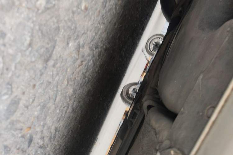 Used Nissan Livina 2013 Jinrui 1.6XL CVT Comfort Edition Chassis Rear Right