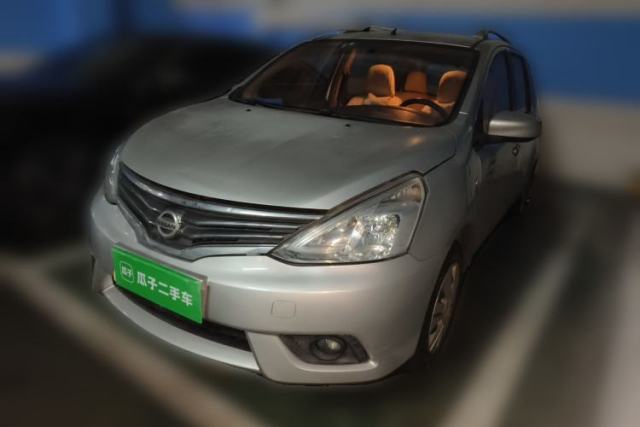 Ojetý Nissan Livina 2013 1.6XE Manual Comfort Edition