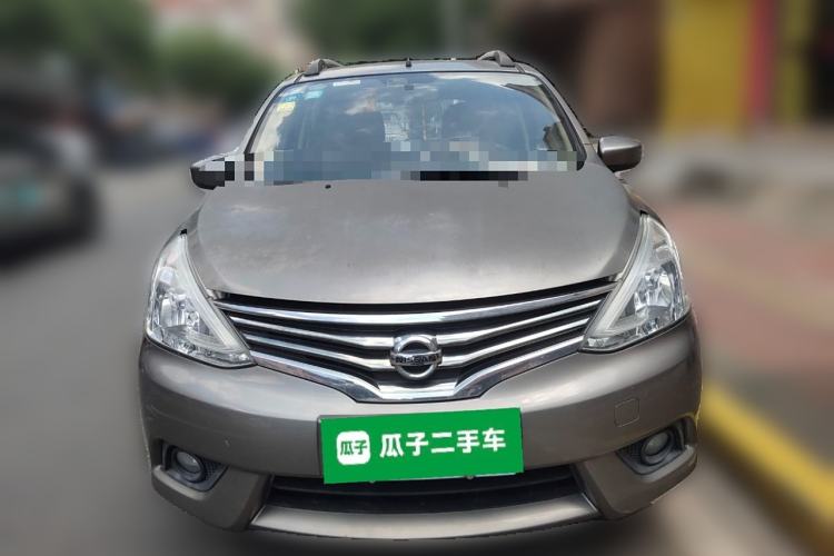 Used Nissan Livina 2013 1.6XE Manual Comfort Edition Front