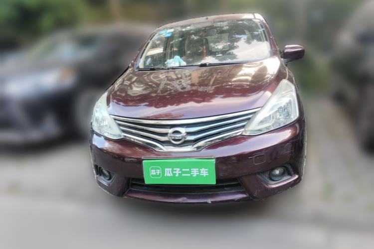Used Nissan Livina 2013 1.6XE Manual Comfort Edition Front
