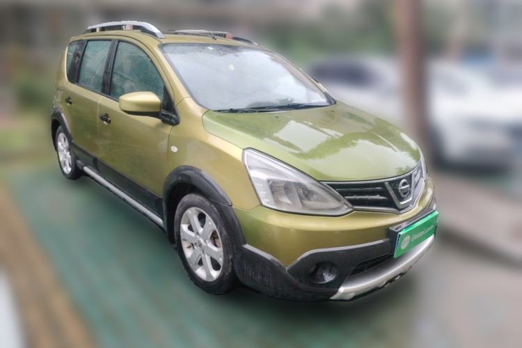 Used Nissan Livina 2013 JINRUI 1.6XV CVT Luxury Edition Front Right 45 Deg