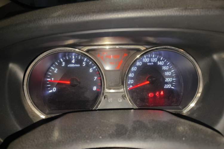 Used Nissan Livina 2013 1.6XE Manual Comfort Edition Instrument Cluster