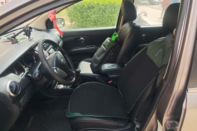 Used Nissan Livina 2013 Jingrui 1.6XL Manual Comfort Edition Left Front Seat