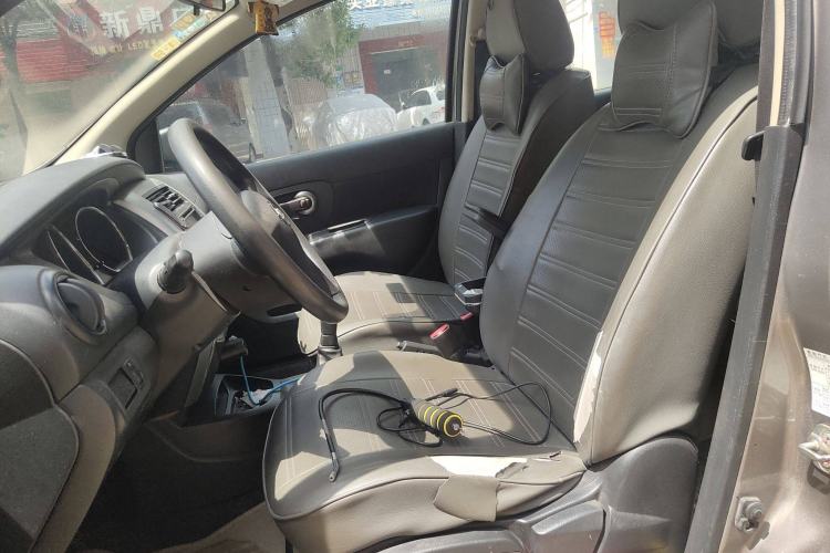 Used Nissan Livina 2013 1.6XE Manual Comfort Edition Left Front Seat