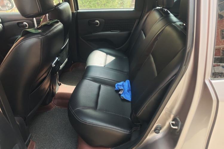 Used Nissan Livina 2013 Jingrui 1.6XL Manual Comfort Edition Left Rear Seat