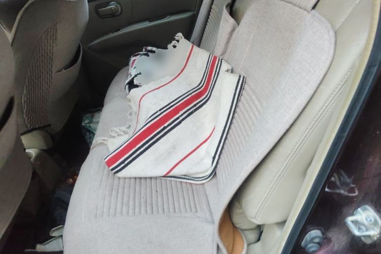 Used Nissan Livina 2013 1.6XE Manual Comfort Edition Left Rear Seat