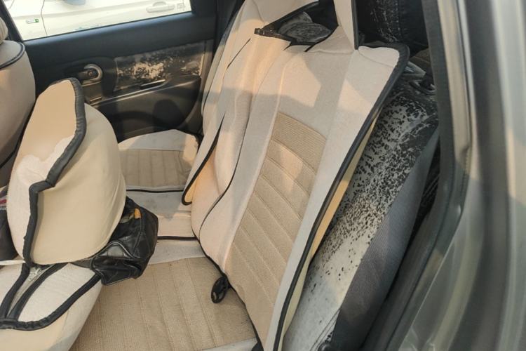 Used Nissan Livina 2013 JINRUI 1.6XV CVT Luxury Edition Left Rear Seat