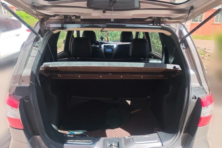 Used Nissan Livina 2013 Jingrui 1.6XL Manual Comfort Edition Trunk
