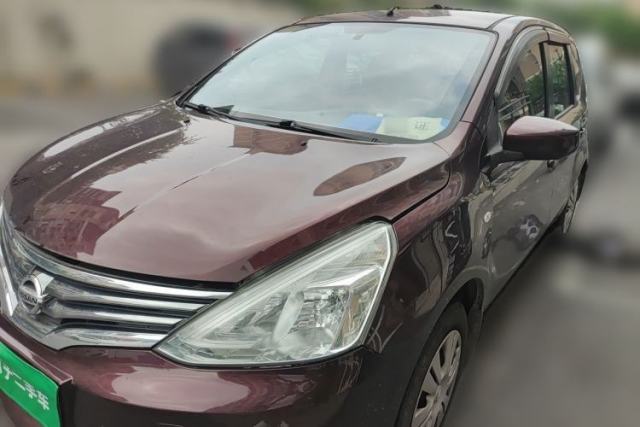 Used Nissan Livina 2013 1.6XE Manual Comfort Edition