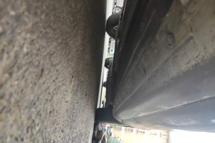 Used Nissan Livina 2013 1.6XE Manual Comfort Edition Chassis Front Left