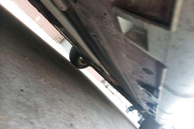 Used Nissan Livina 2013 Jingrui 1.6XL Manual Comfort Edition Chassis Front Left