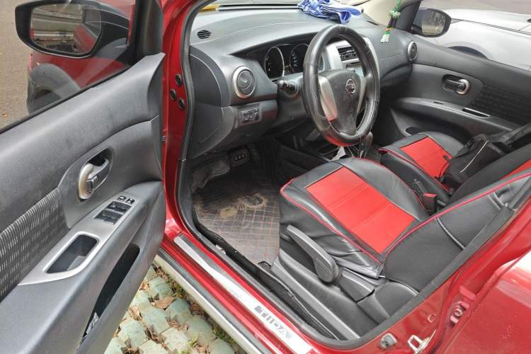 Used Nissan Livina 2013 Jinrui 1.6XL CVT Comfort Edition Driver Seat