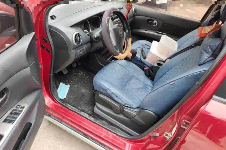 Used Nissan Livina 2013 Jingrui 1.6XL Manual Comfort Edition Driver Seat