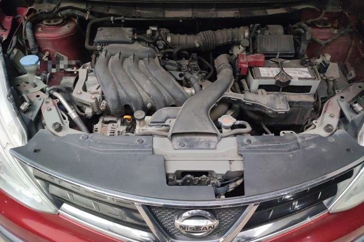 Used Nissan Livina 2013 Jinrui 1.6XL CVT Comfort Edition Engine Bay