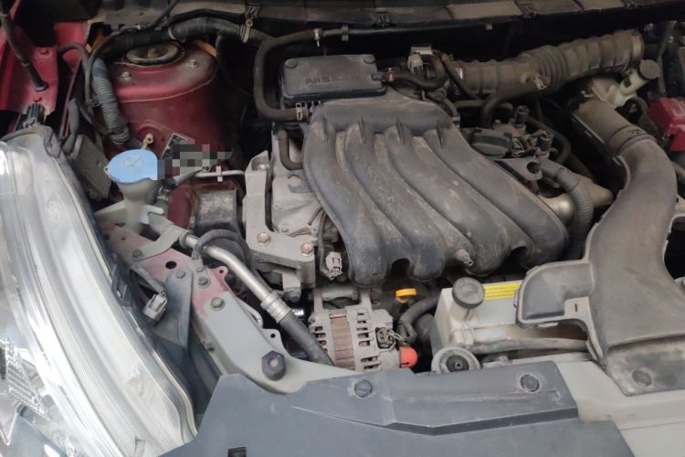 Used Nissan Livina 2013 Jinrui 1.6XL CVT Comfort Edition Engine Bay Right