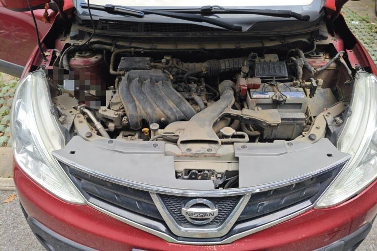 Used Nissan Livina 2013 Jinrui 1.6XL CVT Comfort Edition Engine Bay