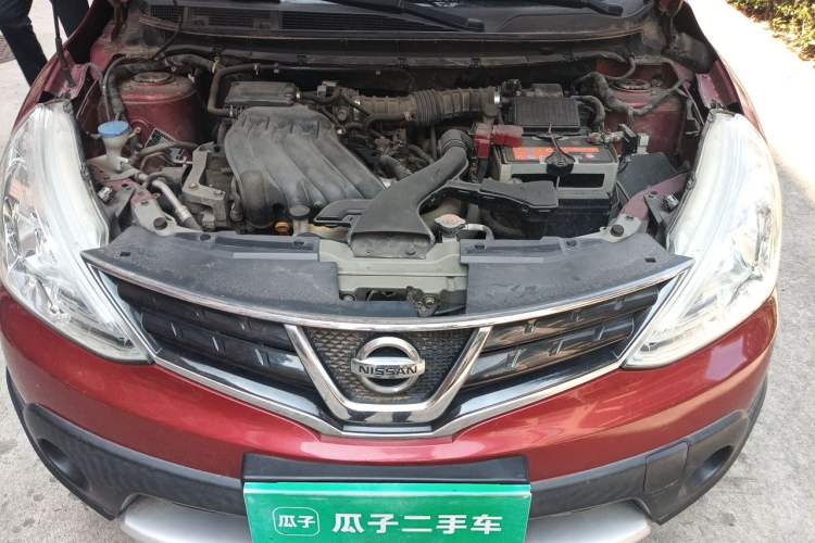 Used Nissan Livina 2013 Jingrui 1.6XL Manual Comfort Edition Engine Bay