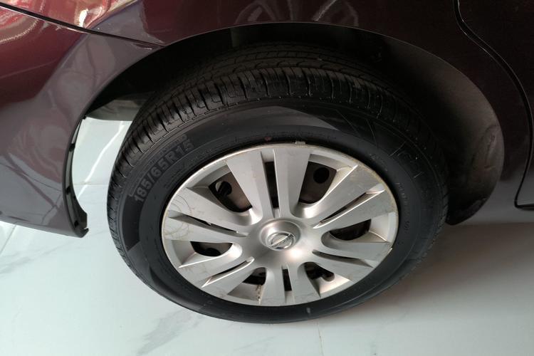 Used Nissan Livina 2013 1.6XE CVT Comfort Edition Exterior 8