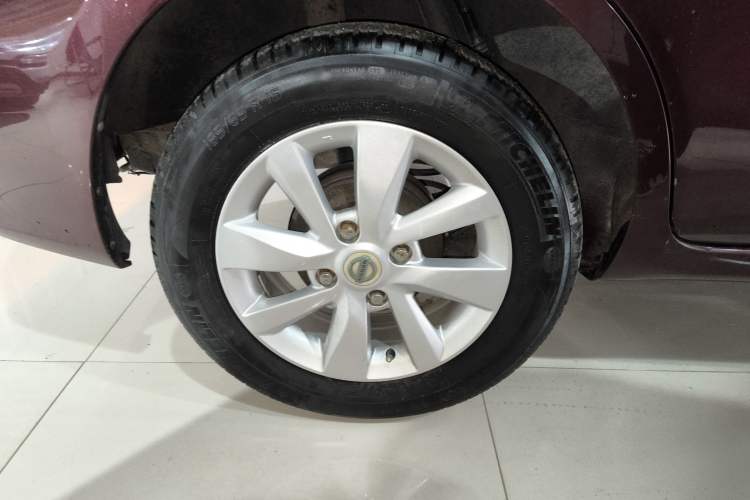 Used Nissan Livina 2013 1.6XE CVT Comfort Edition Exterior 8