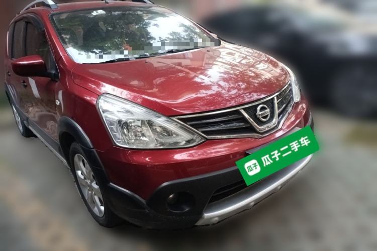 Used Nissan Livina 2013 JINRUI 1.6XV CVT Luxury Edition Front Right 45 Deg