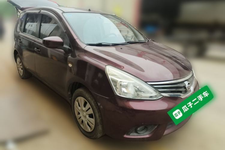 Used Nissan Livina 2013 1.6XE Manual Comfort Edition Front Right 45 Deg