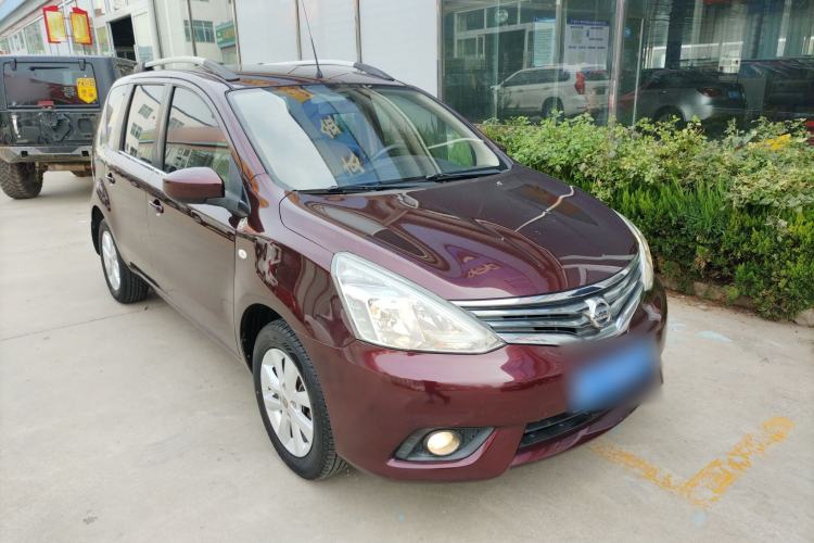 Used Nissan Livina 2013 1.6XE CVT Comfort Edition Front Right 45 Deg