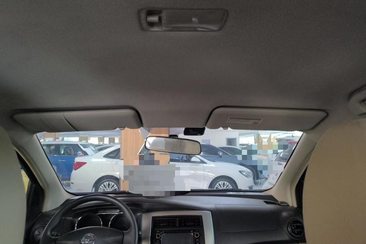 Used Nissan Livina 2013 1.6XE CVT Comfort Edition Headliner