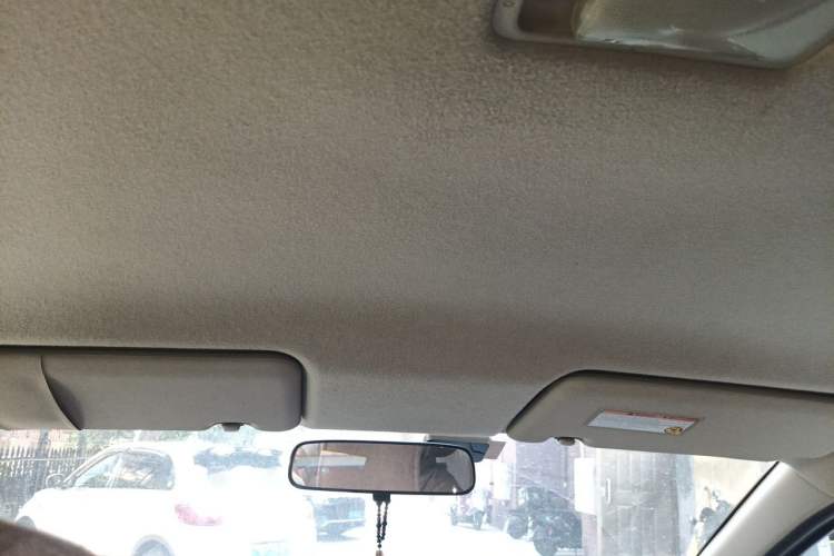 Used Nissan Livina 2013 Jingrui 1.6XL Manual Comfort Edition Headliner