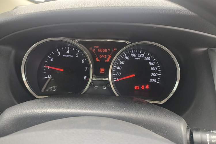 Used Nissan Livina 2013 1.6XE CVT Comfort Edition Instrument Cluster