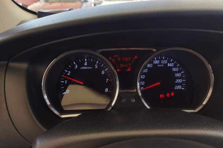 Used Nissan Livina 2013 Jingrui 1.6XL Manual Comfort Edition Instrument Cluster