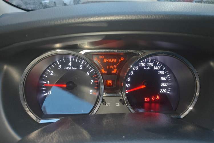 Used Nissan Livina 2013 Jinrui 1.6XL CVT Comfort Edition Instrument Cluster