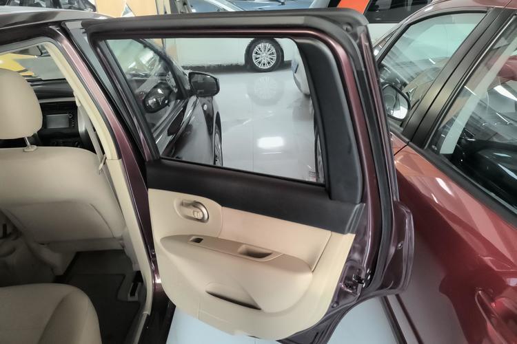 Used Nissan Livina 2013 1.6XE CVT Comfort Edition Interior 6