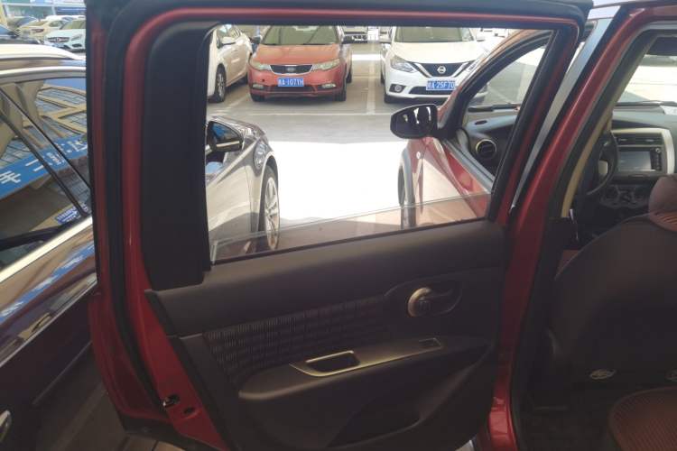 Used Nissan Livina 2013 Jingrui 1.6XL Manual Comfort Edition Left Rear Door Interior