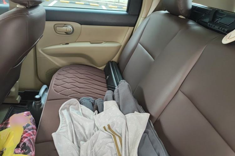 Used Nissan Livina 2013 1.6XE Manual Comfort Edition Left Rear Seat