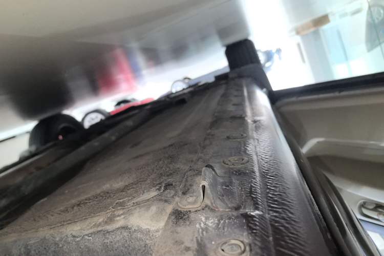 Used Nissan Livina 2013 1.6XE CVT Comfort Edition Left Side Sill