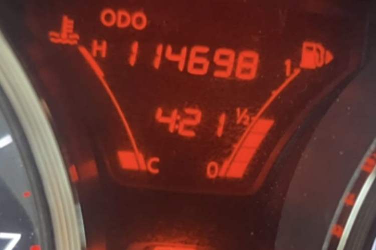 Used Nissan Livina 2013 Jingrui 1.6XL Manual Comfort Edition Odometer Close Up