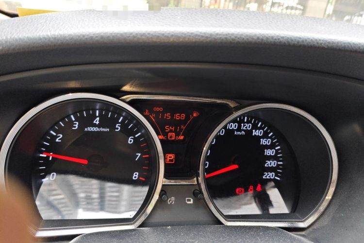 Used Nissan Livina 2013 Jinrui 1.6XL CVT Comfort Edition Odometer Close Up